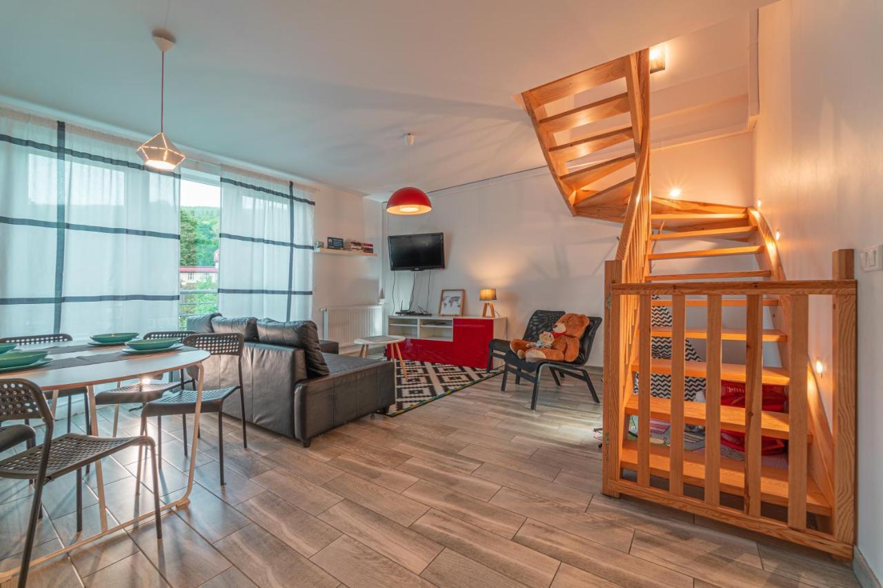 Apartament Rodzinny Plus Mountain Aparts Świeradów-Zdrój Екстериор снимка